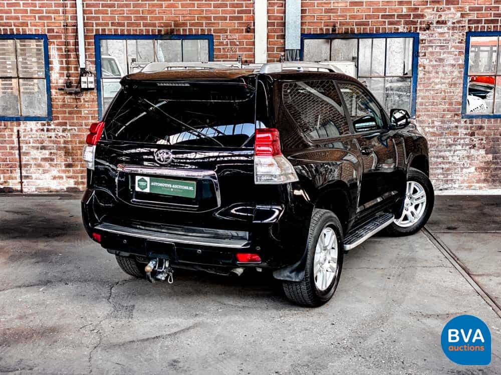 Toyota Land Cruiser 3-Türer 3.0 D-4D VX Automatik 2010, 01-LHF-8.