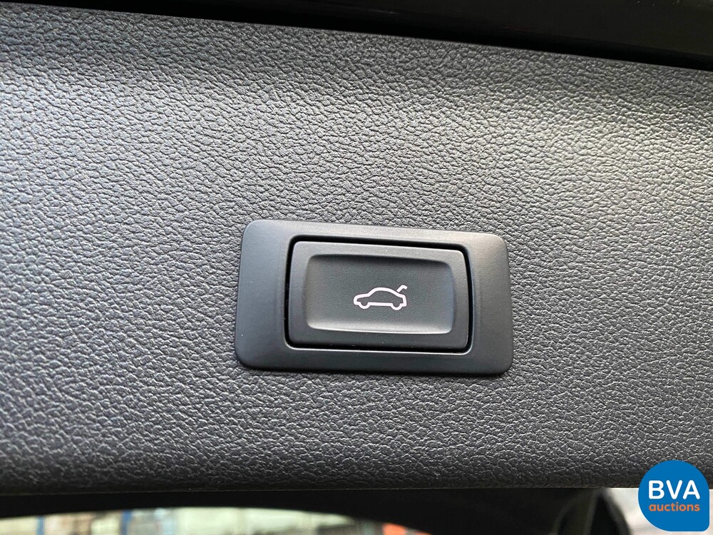 Audi A4 Avant2.0 TDI S-Line Automatik 140 PS 2014.