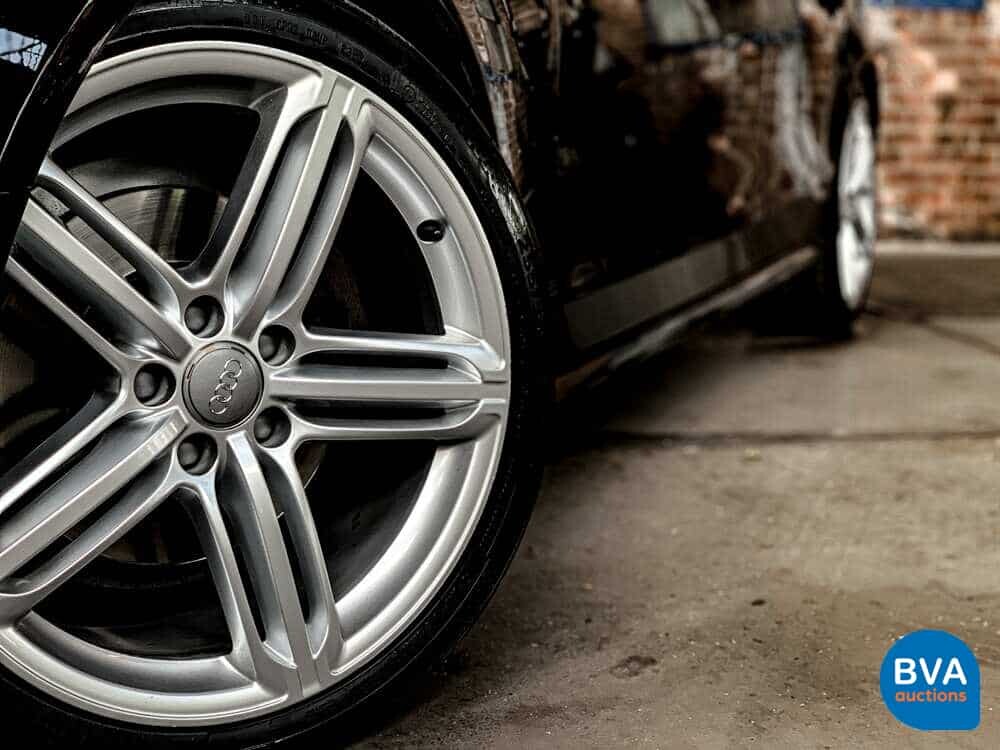 Audi A4 Avant2.0 TDI S-Line Automatik 140 PS 2014.