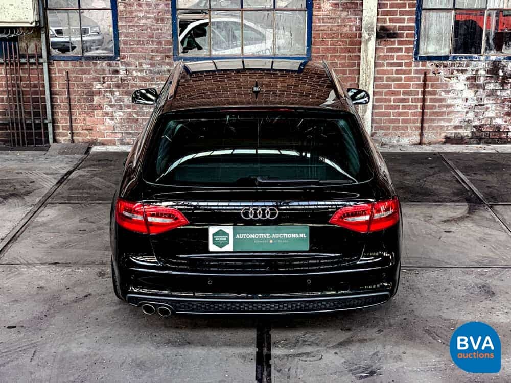 Audi A4 Avant2.0 TDI S-Line Automatik 140 PS 2014.