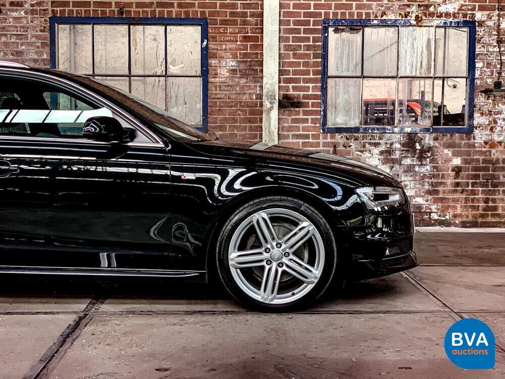 Audi A4 Avant2.0 TDI S-Line Automatik 140 PS 2014.