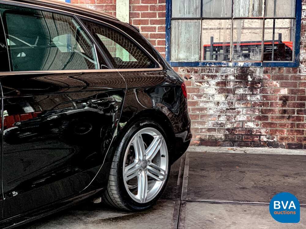 Audi A4 Avant2.0 TDI S-Line Automatik 140 PS 2014.