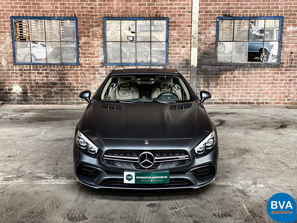 Mercedes-Benz SL63 AMG Roadster 585hp 5.5 V8 2017, NL registration.