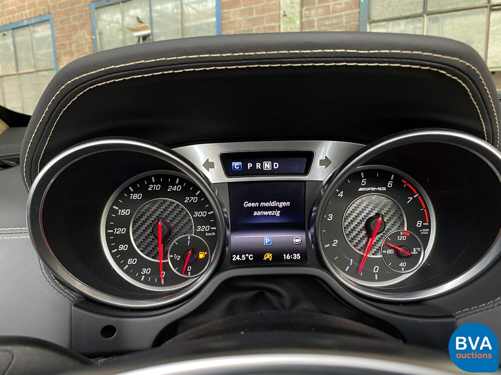 Mercedes-Benz SL63 AMG Roadster 585hp 5.5 V8 2017, NL registration.