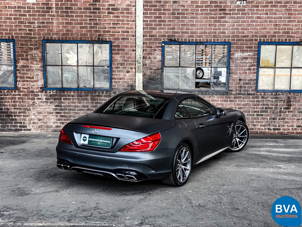 Mercedes-Benz SL63 AMG Roadster 585hp 5.5 V8 2017, NL registration.