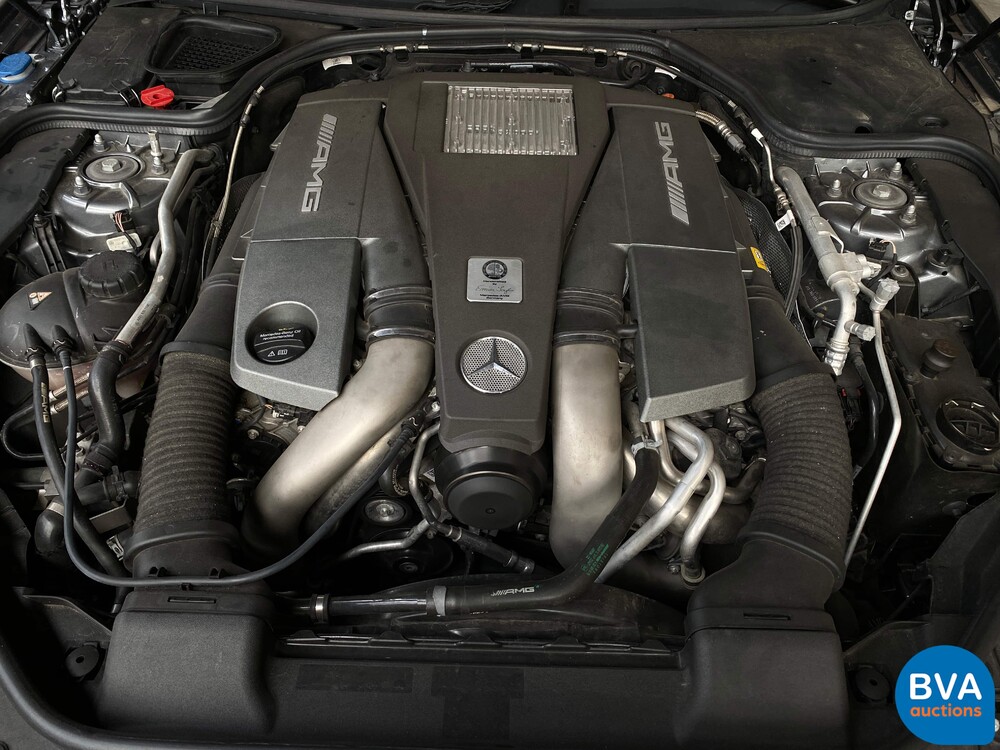 Mercedes-Benz SL63 AMG Roadster 585hp 5.5 V8 2017, NL registration.