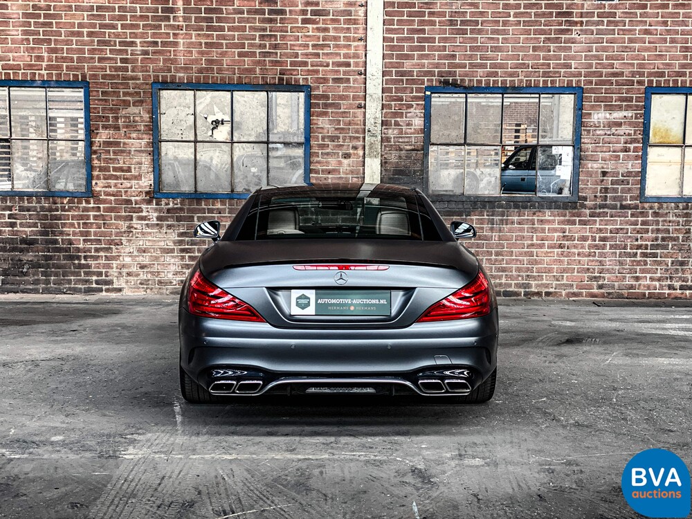 Mercedes-Benz SL63 AMG Roadster 585hp 5.5 V8 2017, NL registration.