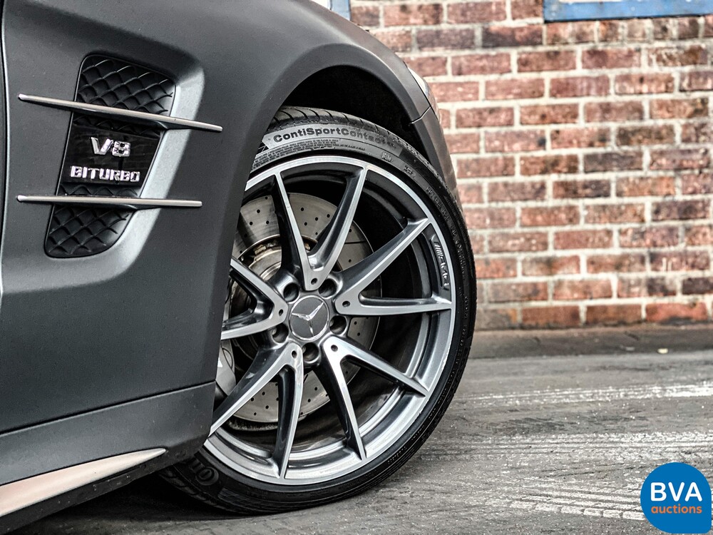 Mercedes-Benz SL63 AMG Roadster 585hp 5.5 V8 2017, NL registration.