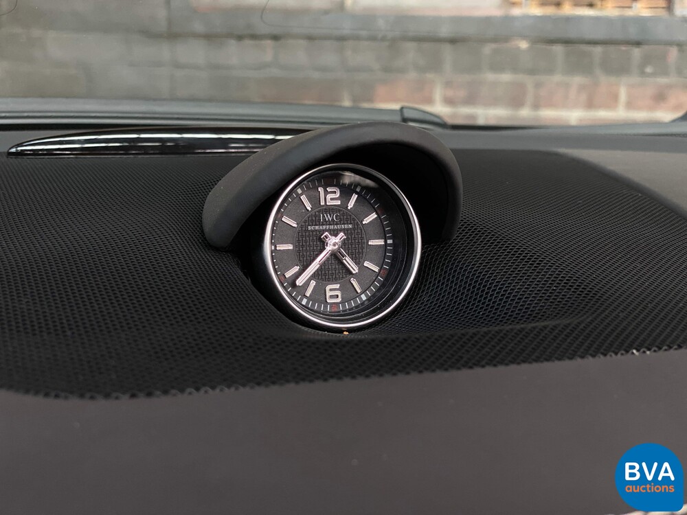 Mercedes-Benz SL63 AMG Roadster 585hp 5.5 V8 2017, NL registration.