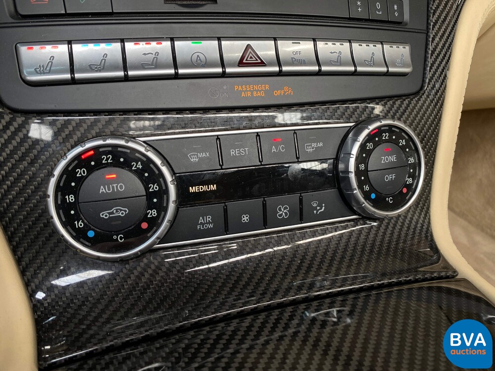 Mercedes-Benz SL63 AMG Roadster 585hp 5.5 V8 2017, NL registration.