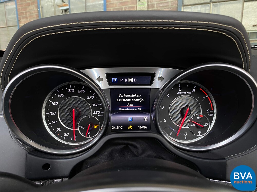 Mercedes-Benz SL63 AMG Roadster 585hp 5.5 V8 2017, NL registration.
