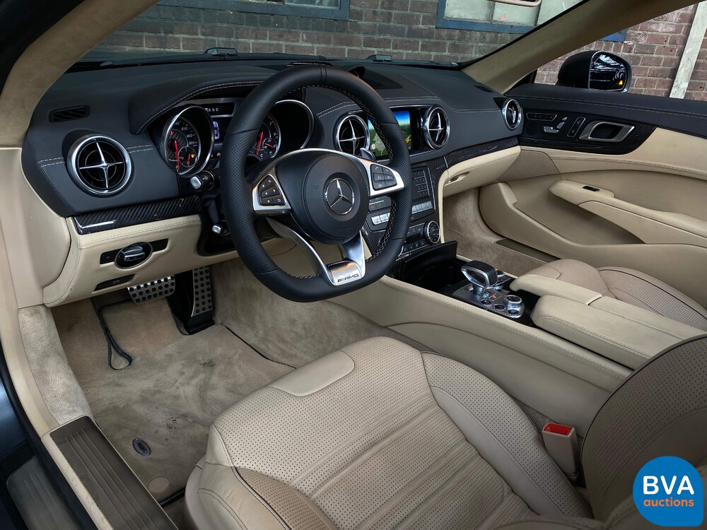 Mercedes-Benz SL63 AMG Roadster 585hp 5.5 V8 2017, NL registration.