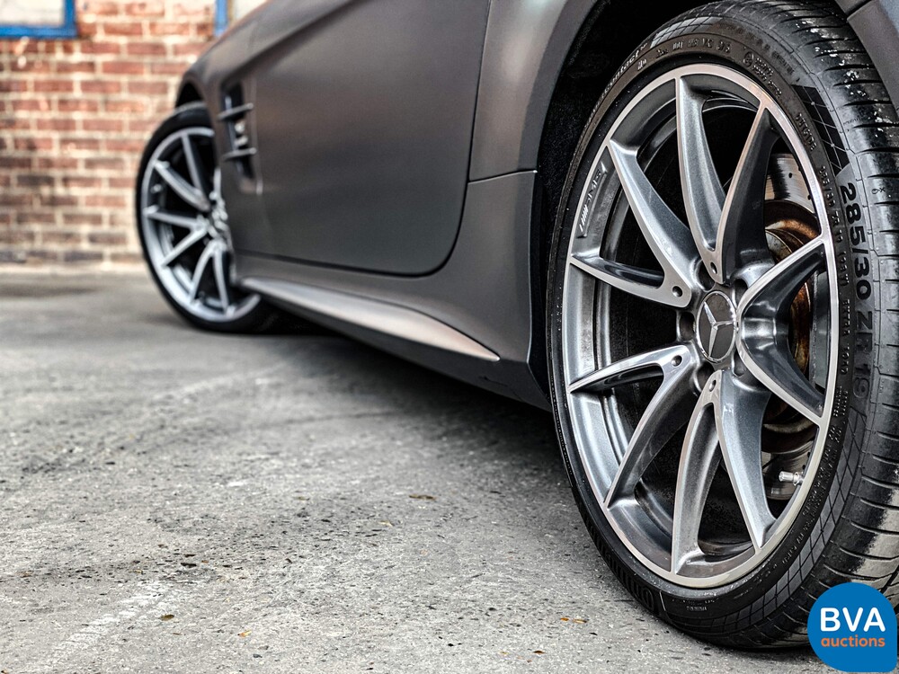 Mercedes-Benz SL63 AMG Roadster 585hp 5.5 V8 2017, NL registration.