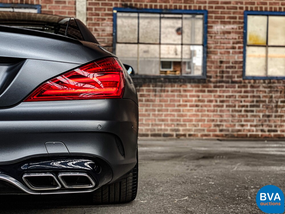 Mercedes-Benz SL63 AMG Roadster 585hp 5.5 V8 2017, NL registration.