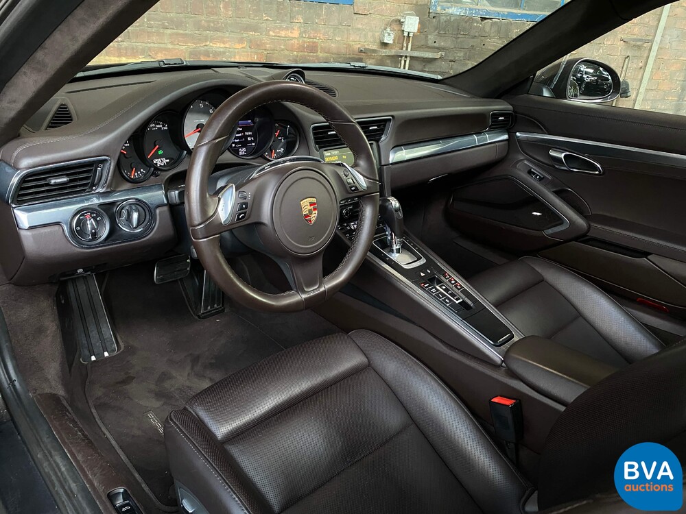 Porsche 911 Carrera 4S 3.8 Sportchrono 400PS 2013, ZT-371-S.