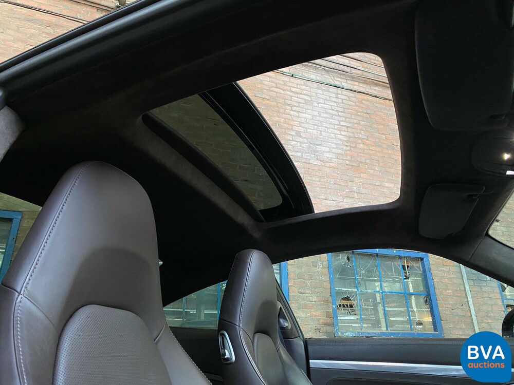 Porsche 911 Carrera 4S 3.8 Sportchrono 400PS 2013, ZT-371-S.