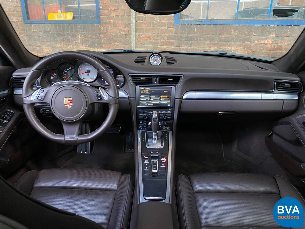 Porsche 911 Carrera 4S 3.8 Sportchrono 400PS 2013, ZT-371-S.