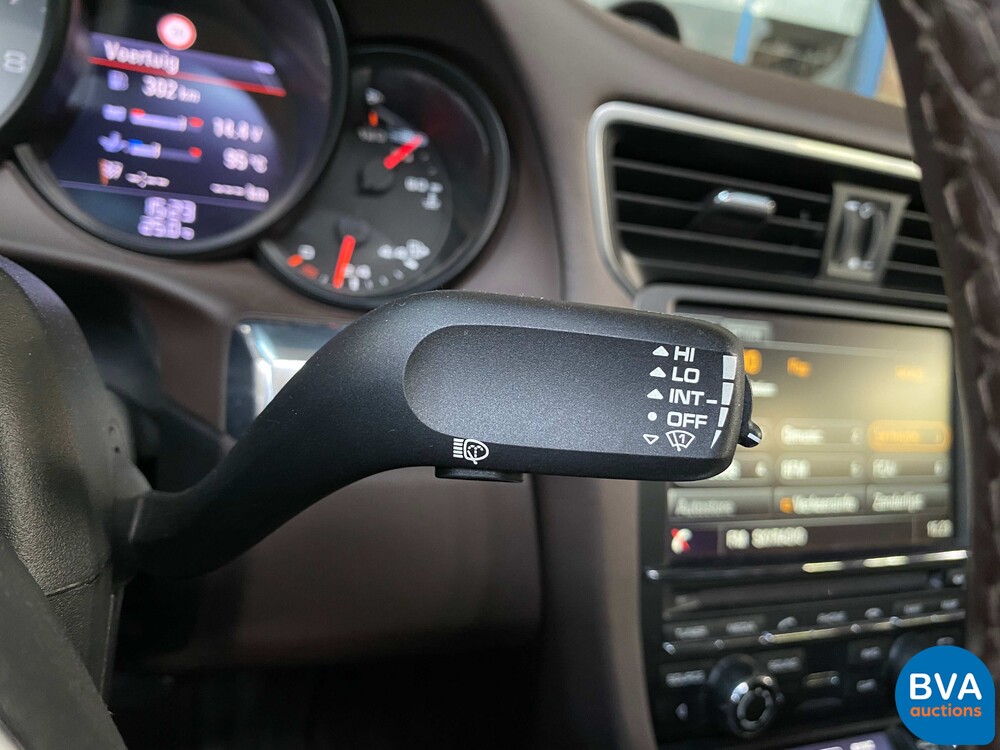 Porsche 911 Carrera 4S 3.8 Sportchrono 400PS 2013, ZT-371-S.