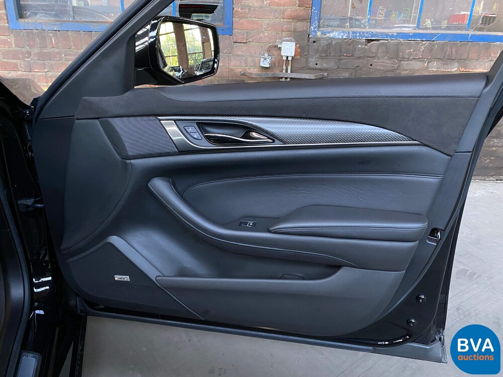 Cadillac CTS-V 6.2 649 PS 2015, XZ-844-B.