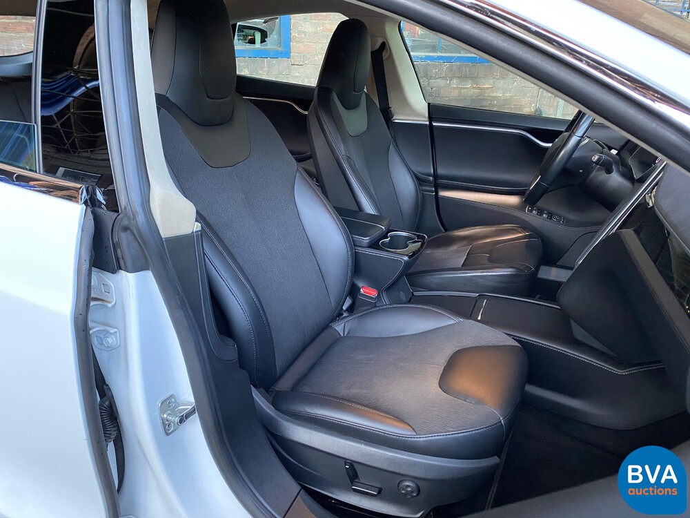 Tesla Model S 75 Base 320pk 2016 -Original NL-, KH-034-K.