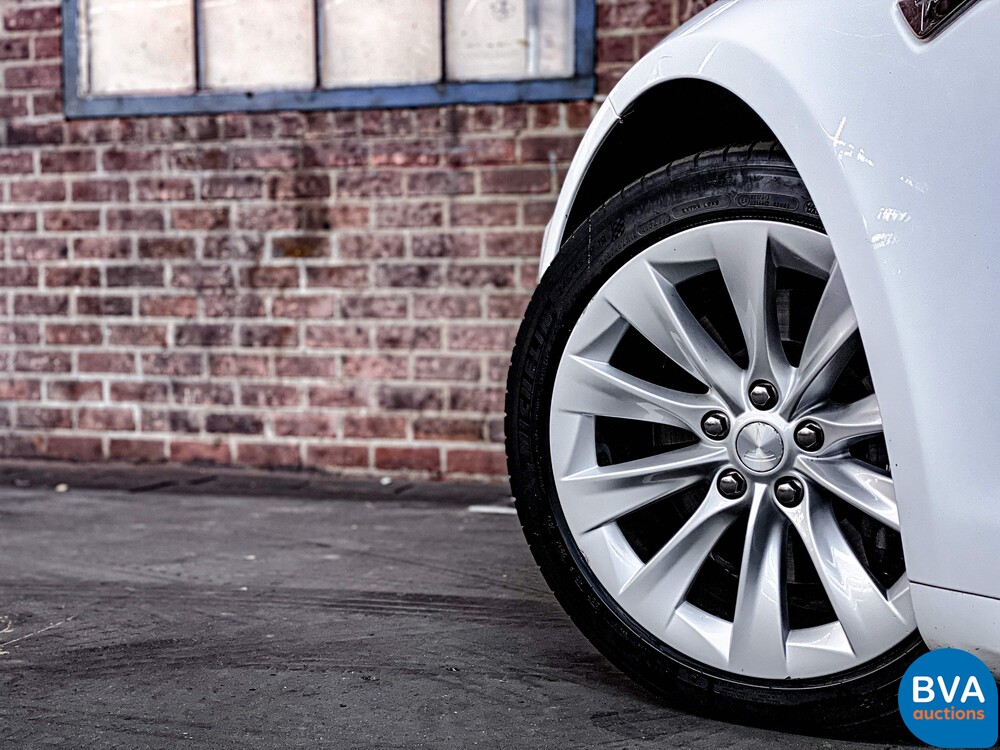 Tesla Model S 75 Base 320pk 2016 -Original NL-, KH-034-K.