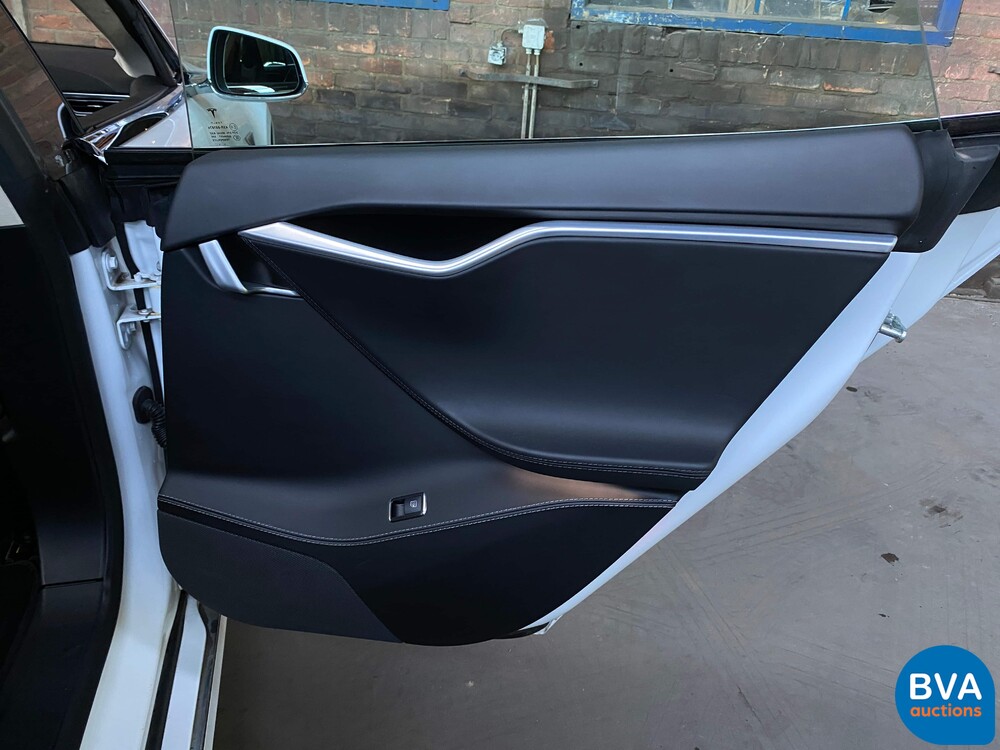 Tesla Model S 75 Base 320pk 2016 -Original NL-, KH-034-K.