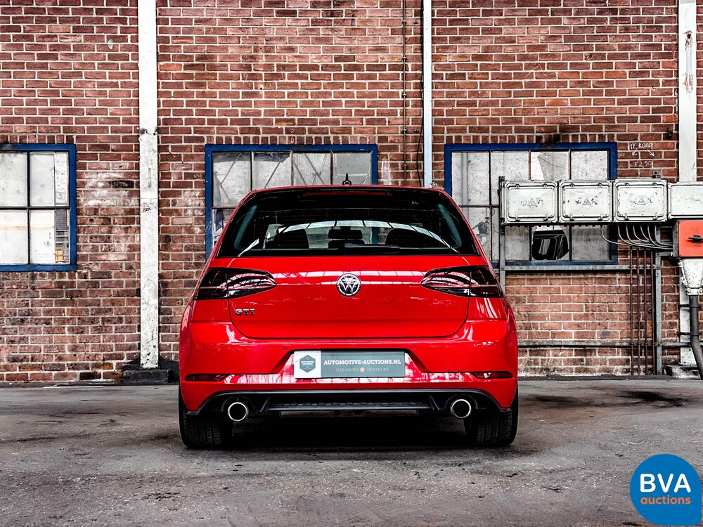 Volkswagen Golf GTI2.0 DSG 245 PS 2018.