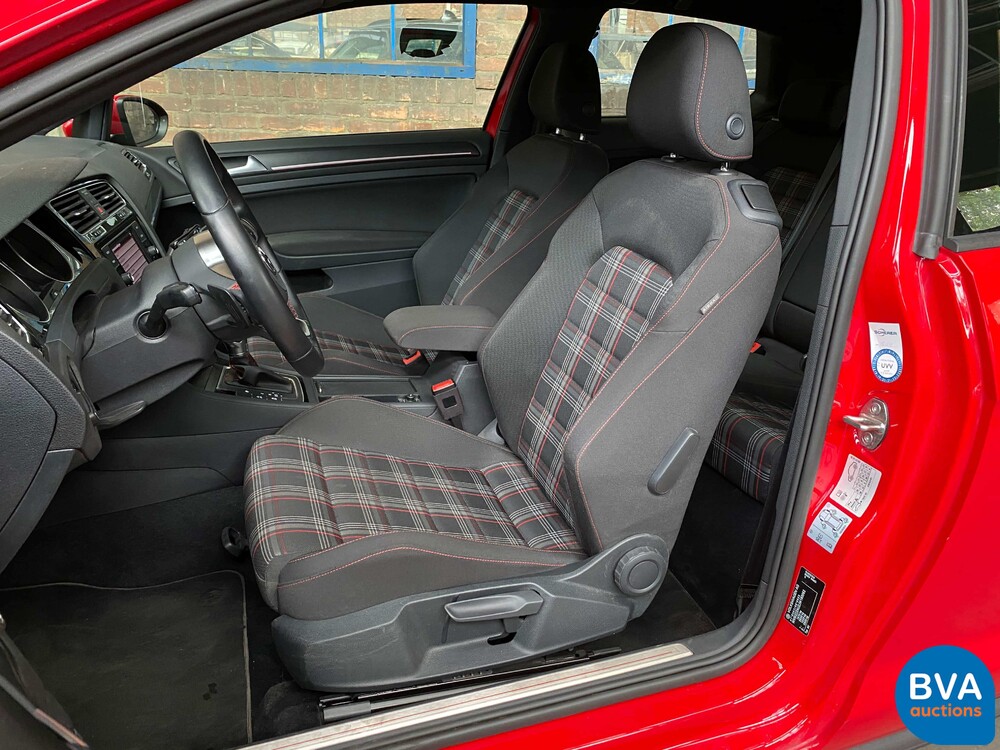 Volkswagen Golf GTI2.0 DSG 245 PS 2018.