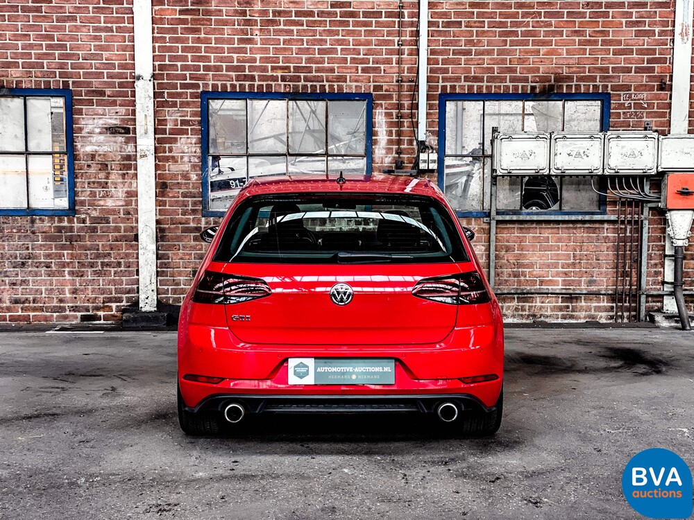 Volkswagen Golf GTI2.0 DSG 245 PS 2018.
