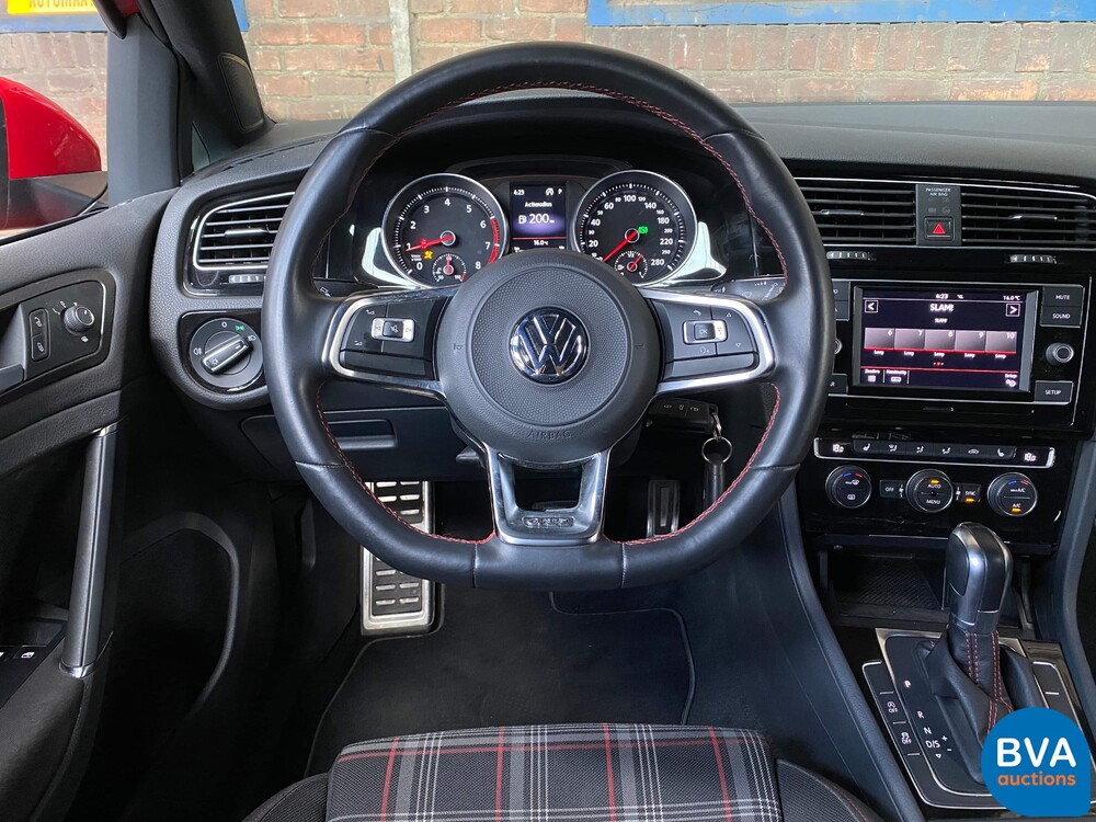 Volkswagen Golf GTI2.0 DSG 245 PS 2018.