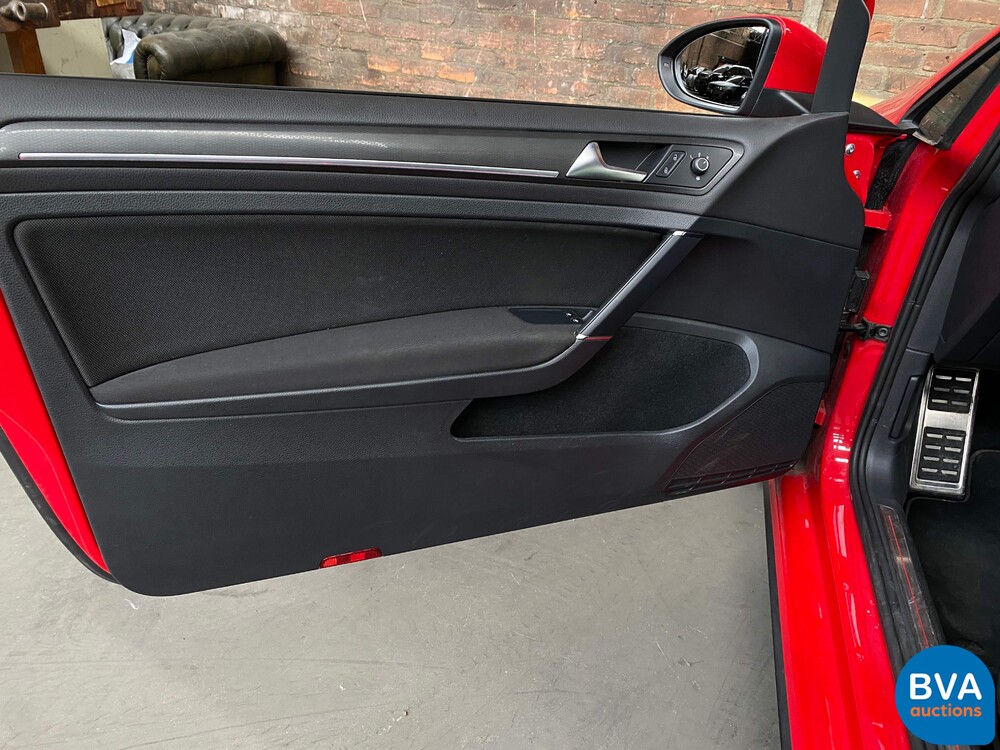 Volkswagen Golf GTI2.0 DSG 245 PS 2018.