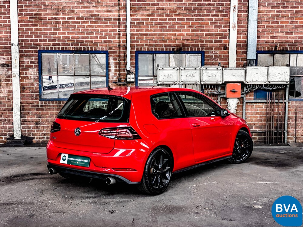 Volkswagen Golf GTI2.0 DSG 245 PS 2018.