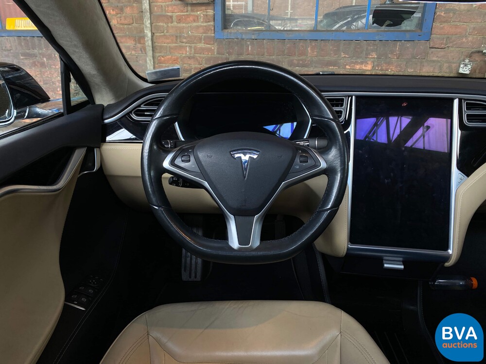 Tesla Model S 85D Basis 423pk 2016 -Original NL-, JG-544-B.