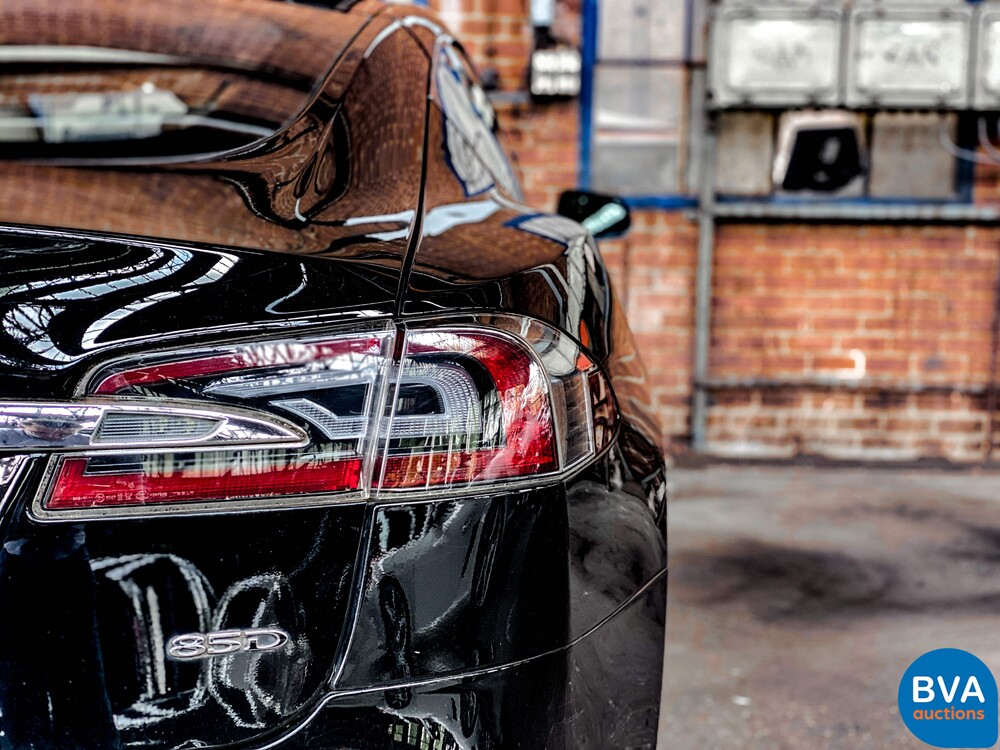 Tesla Model S 85D Basis 423pk 2016 -Original NL-, JG-544-B.