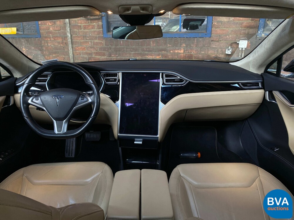 Tesla Model S 85D Basis 423pk 2016 -Original NL-, JG-544-B.