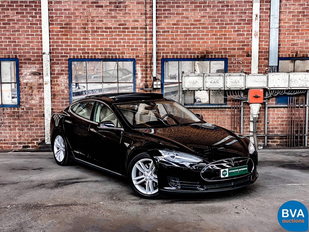 Tesla Model S 85D Basis 423pk 2016 -Original NL-, JG-544-B.