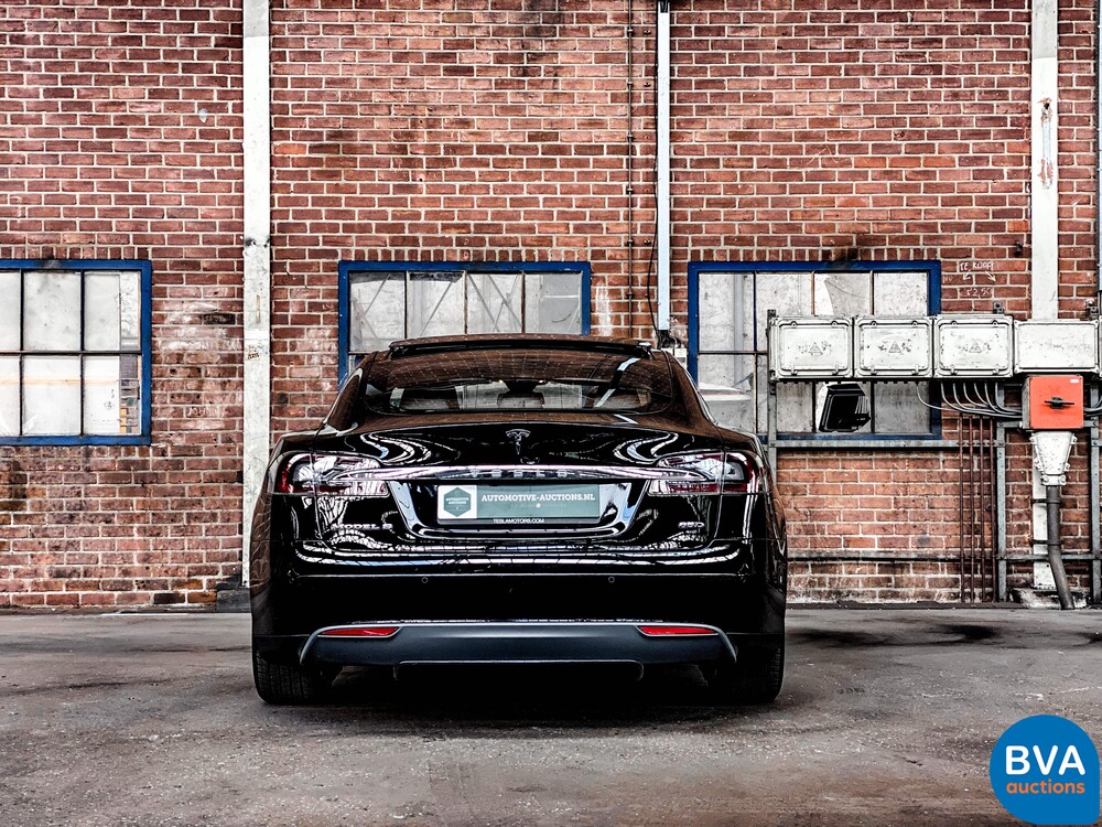 Tesla Model S 85D Basis 423pk 2016 -Original NL-, JG-544-B.
