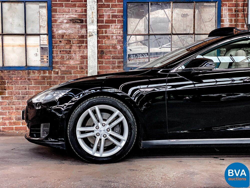 Tesla Model S 85D Basis 423pk 2016 -Original NL-, JG-544-B.