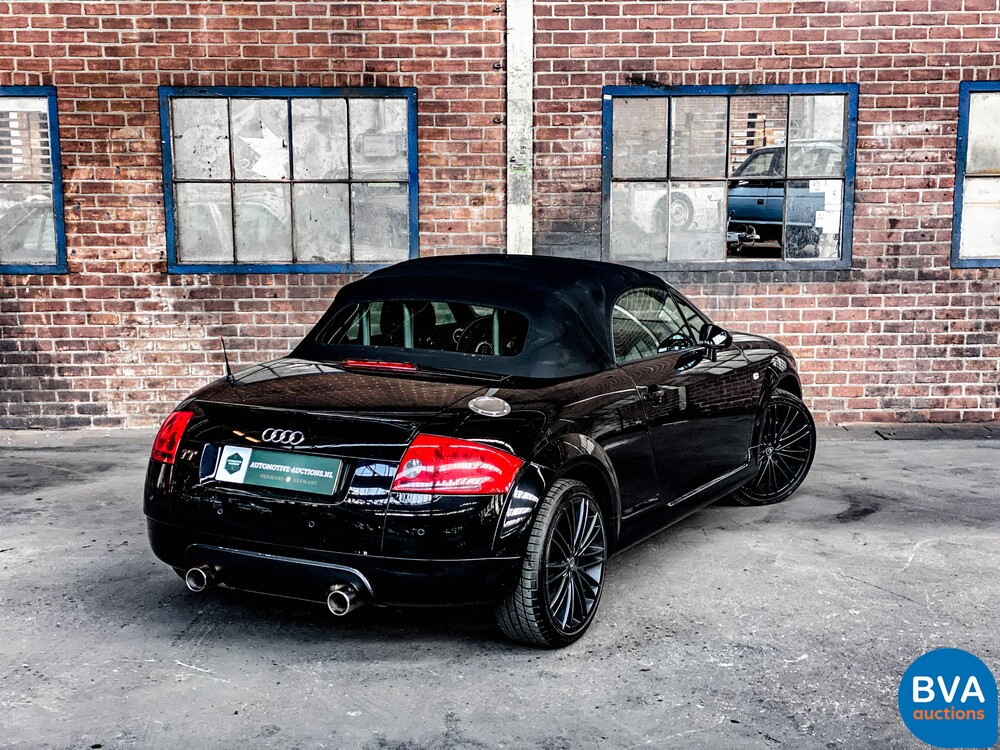 Audi TT Roadster Cabriolet 1.8 Quattro 179 PS Automatik 2005, L-121-SK.