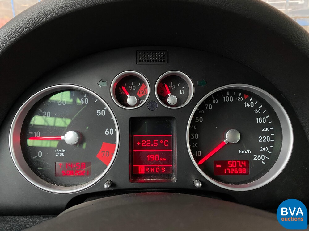 Audi TT Roadster Cabriolet 1.8 Quattro 179 PS Automatik 2005, L-121-SK.