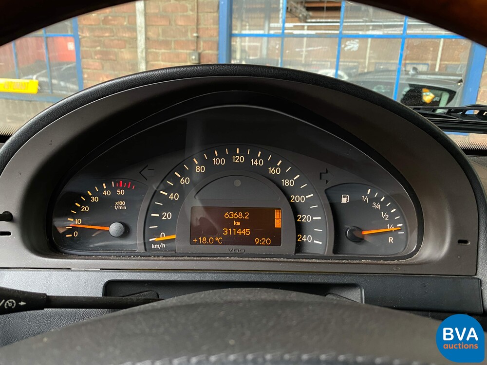 Mercedes-Benz G400 CDI G-Klasse 2004 -Org. NL-, 83-PD-SF.