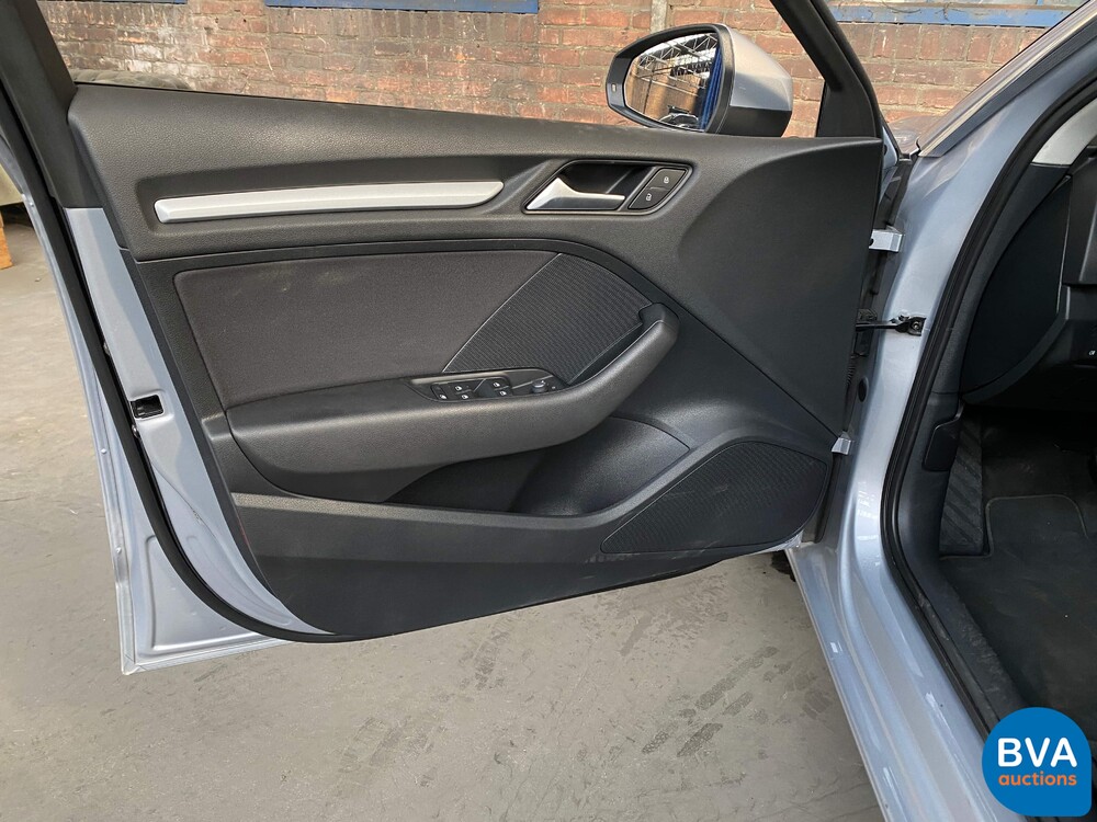 Audi A3 Sportback 1.4 TFSI Ambition Pro Line S 150hp 2014, L-240-KB.