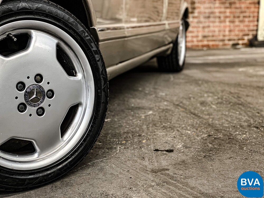 1984 Mercedes-Benz 280SE W126 185hp S-Class.