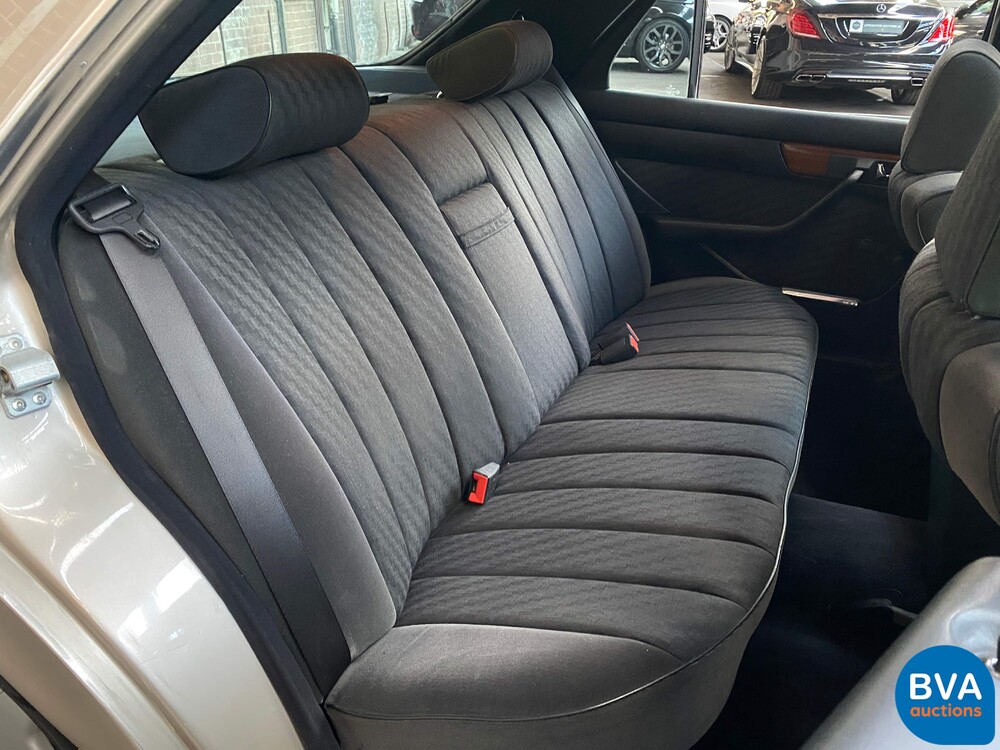 1984 Mercedes-Benz 280SE W126 185hp S-Class.