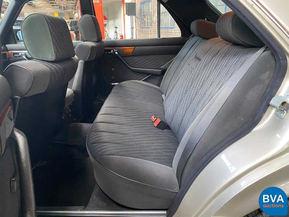 1984 Mercedes-Benz 280SE W126 185hp S-Class.