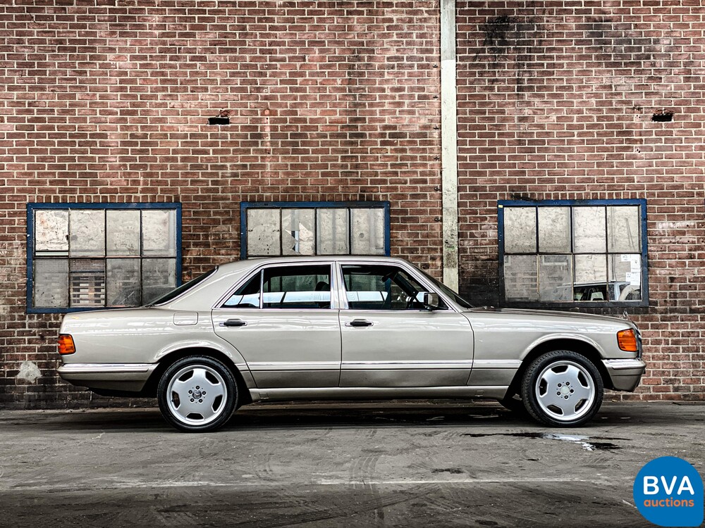 1984 Mercedes-Benz 280SE W126 185hp S-Class.