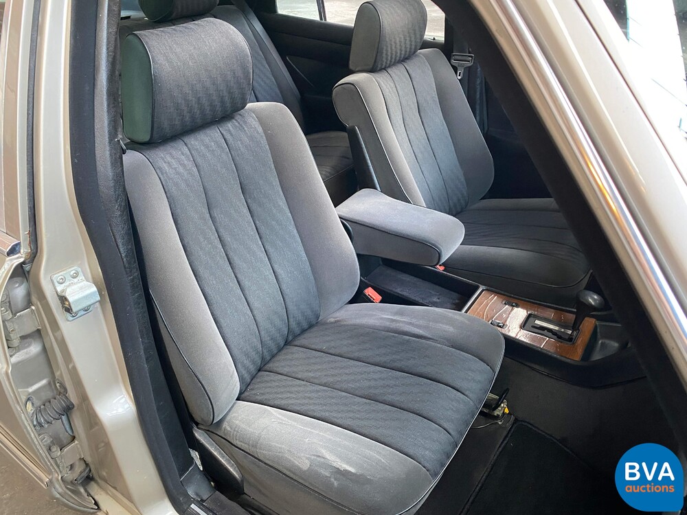 1984 Mercedes-Benz 280SE W126 185hp S-Class.