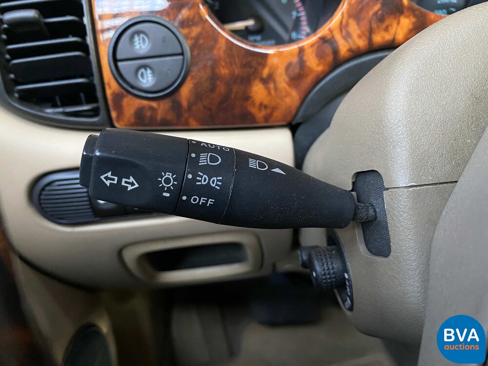 Daimler-Super-V8 4.0 363PS 1998 -Org. NL-, SR-PZ-34.