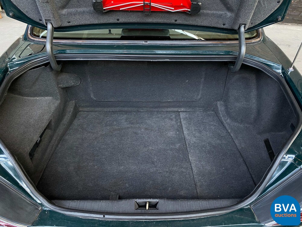 Daimler-Super-V8 4.0 363PS 1998 -Org. NL-, SR-PZ-34.