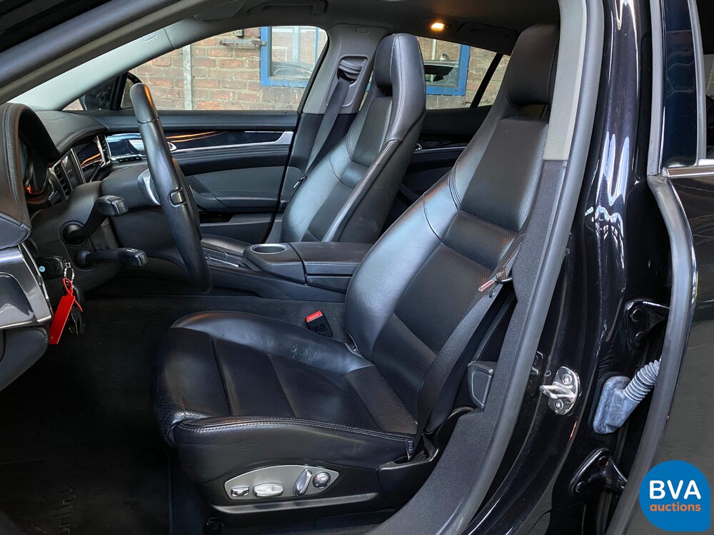 Porsche Panamera3.0 V6 S-Hybrid 3.0 333 PS 2011, 27-ZSP-9.